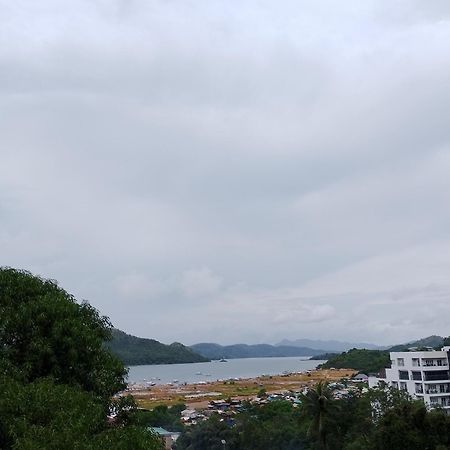 Casa Montemar Bed And Breakfast Coron Exterior photo