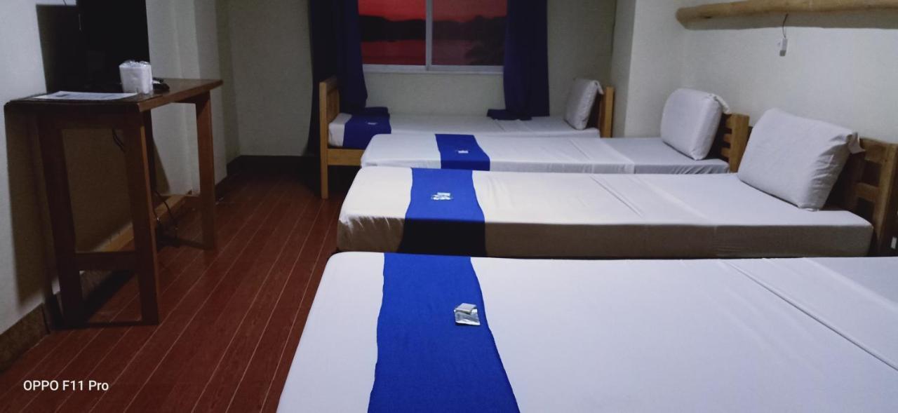 Casa Montemar Bed And Breakfast Coron Exterior photo